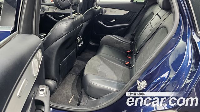 Mercedes-Benz GLC-Class (X253) GLC300 4MATIC AMG Line 2019 — фото 12