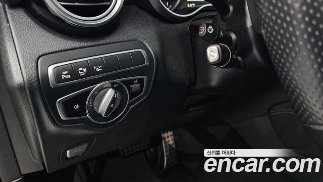 Mercedes-Benz GLC-Class (X253) GLC300 4MATIC AMG Line 2019 — фото 27