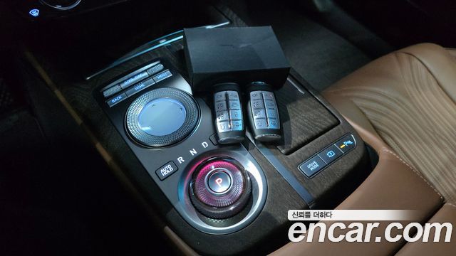 Genesis G80 (RG3) Gasoline 2.5 Turbo AWD 2022 — фото 9