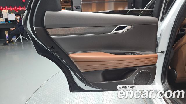 Genesis G80 (RG3) Gasoline 2.5 Turbo AWD 2022 — фото 25