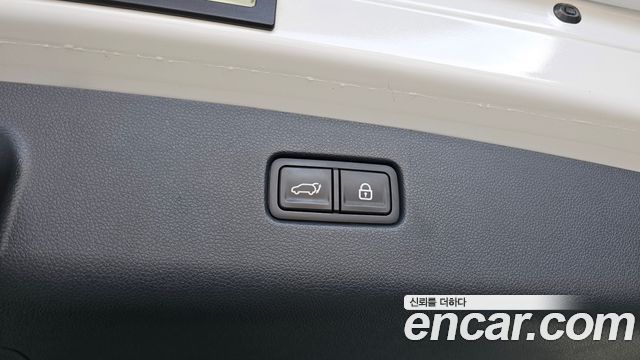 Genesis GV70 2.2 Diesel 2WD 2021 — фото 32