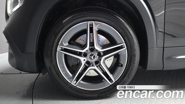 Mercedes-Benz GLB-Class (X247) GLB250 4MATIC 2020 — фото 5