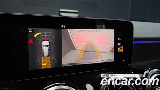 Mercedes-Benz GLB-Class (X247) GLB250 4MATIC 2020 — фото 15