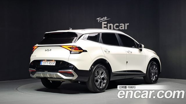 Kia Sportage (V) Gasoline 1.6 Turbo 2WD Nobleless 2022 — фото 2