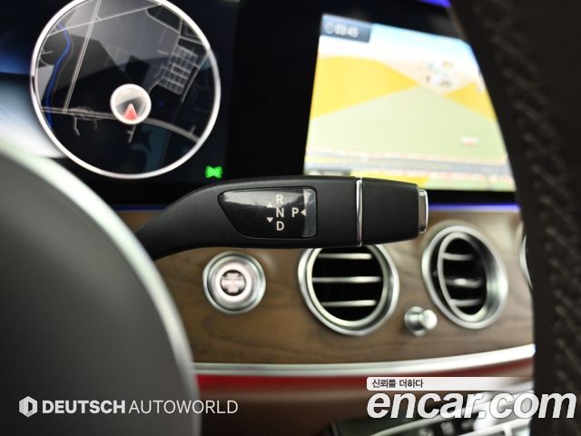 Mercedes-Benz E-Class (W213) E300e Exclusive 2019 — фото 9