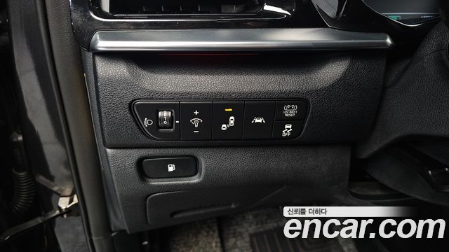 Kia Niro 1.6 Plug-in HEV Noblesse 2020 — фото 15