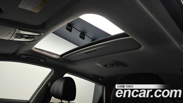 Kia Niro 1.6 Plug-in HEV Noblesse 2020 — фото 20