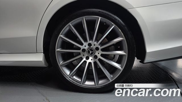 Mercedes-Benz E-Class (W213) E350 4MATIC AMG Line 2020 — фото 27