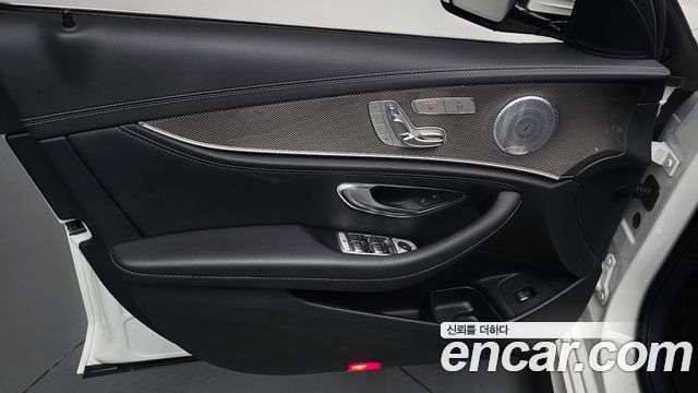 Mercedes-Benz E-Class (W213) E350 4MATIC AMG Line 2020 — фото 30