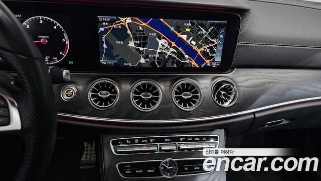 Mercedes-Benz E-Class (W213) E220d Coupe 2017 — фото 18