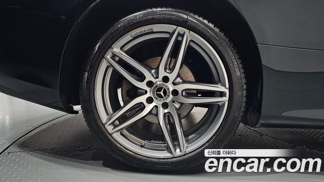 Mercedes-Benz E-Class (W213) E220d Coupe 2017 — фото 27