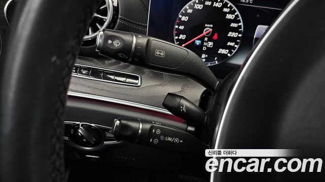 Mercedes-Benz E-Class (W213) E220d Coupe 2017 — фото 38