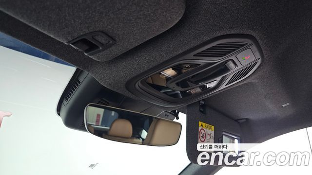 Renault Korea Grand Koleos 1.5 E-TECH Iconic 2WD 2025 — фото 17
