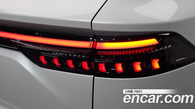Renault Korea Grand Koleos 1.5 E-TECH Iconic 2WD 2025 — фото 23