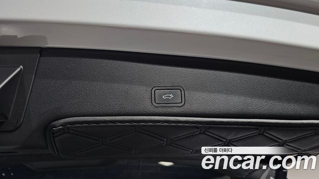 Renault Korea Grand Koleos 1.5 E-TECH Iconic 2WD 2025 — фото 27