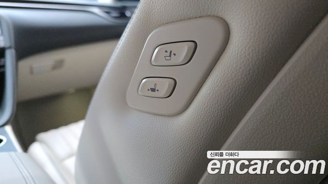 Genesis G70 Gasoline 2.0T 2WD 2021 — фото 29