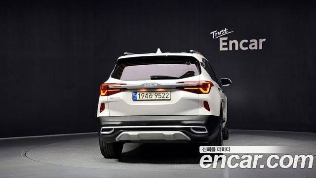 Kia Seltos Gasoline 1.6 Turbo 2WD Signature 2022 — фото 4