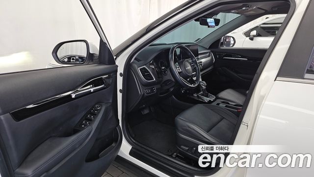 Kia Seltos Gasoline 1.6 Turbo 2WD Signature 2022 — фото 10