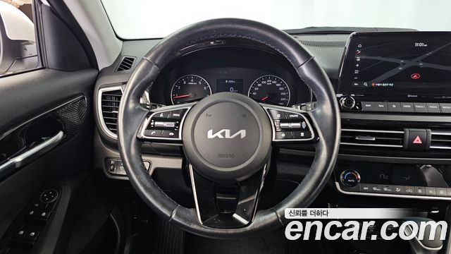Kia Seltos Gasoline 1.6 Turbo 2WD Signature 2022 — фото 13