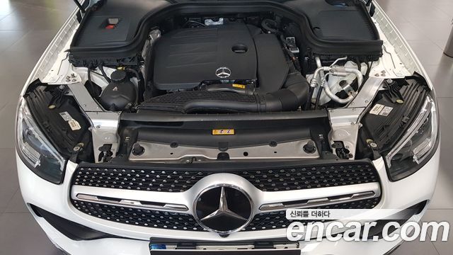 Mercedes-Benz GLC-Class (X253) GCL300 4MATIC Coupe 2023 — фото 6