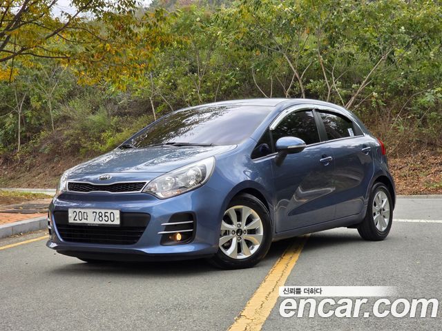 Kia Pride 5DR 1.6 GDI Luxury 2015 — фото 22