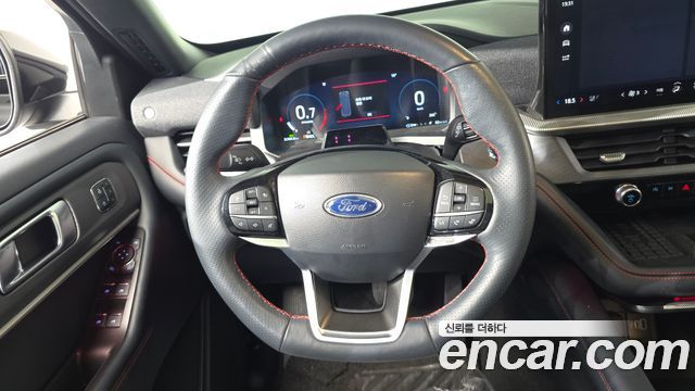 Ford Explorer (VI) 2.3 ST-Line 4WD 2025 — фото 13