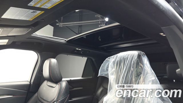 Ford Explorer (VI) 2.3 ST-Line 4WD 2025 — фото 18