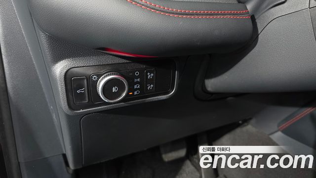 Ford Explorer (VI) 2.3 ST-Line 4WD 2025 — фото 28