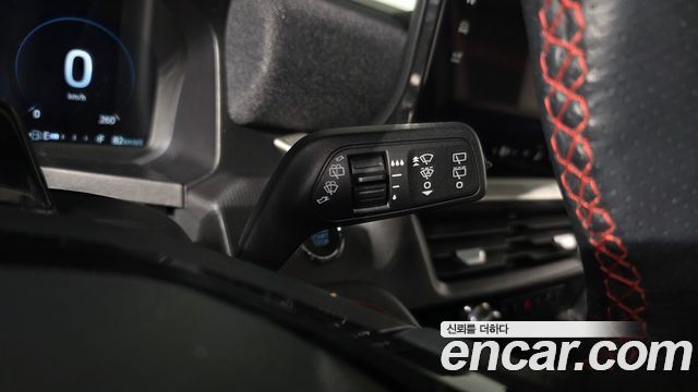 Ford Explorer (VI) 2.3 ST-Line 4WD 2025 — фото 29