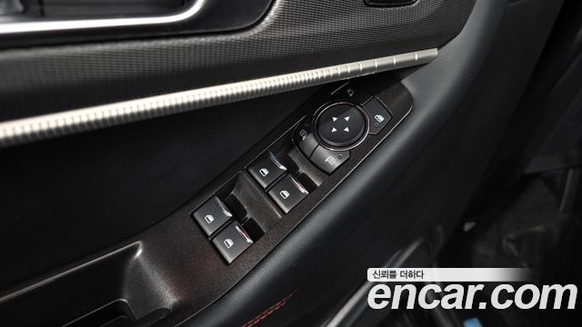 Ford Explorer (VI) 2.3 ST-Line 4WD 2025 — фото 30