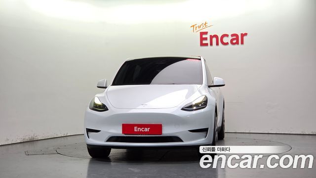 Tesla Model Y RWD 2024 — фото 3