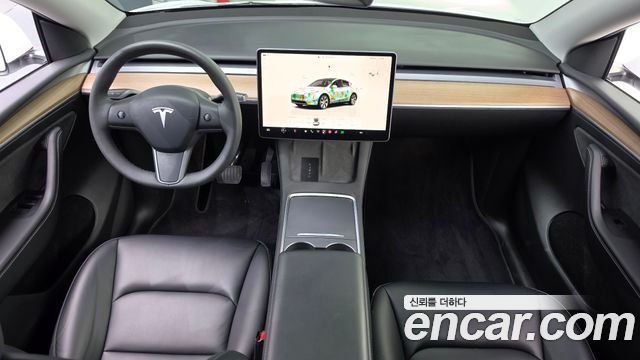 Tesla Model Y RWD 2024 — фото 7