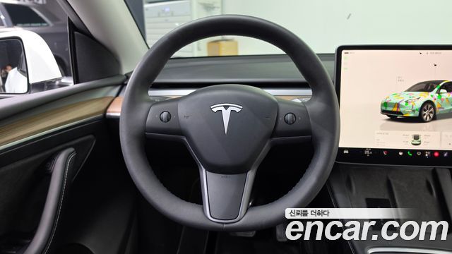Tesla Model Y RWD 2024 — фото 13