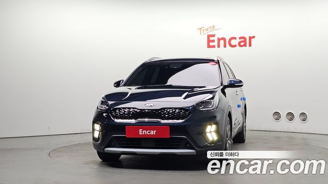 Kia Niro 1.6 HEV Noblesse Special 2020 — фото 3