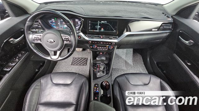 Kia Niro 1.6 HEV Noblesse Special 2020 — фото 7