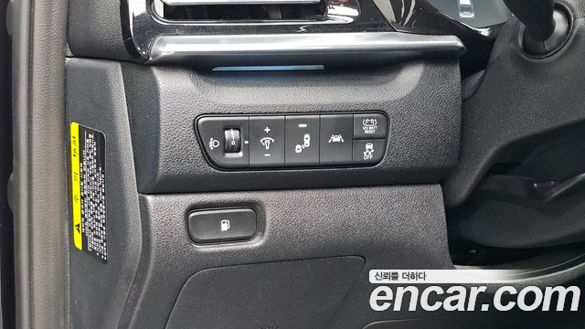 Kia Niro 1.6 HEV Noblesse Special 2020 — фото 14
