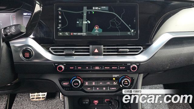 Kia Niro 1.6 HEV Noblesse Special 2020 — фото 16