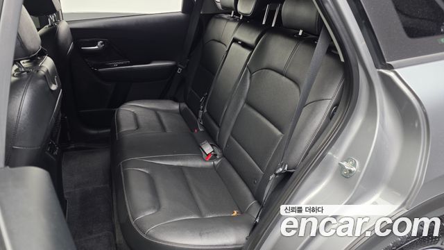 Kia Niro Prestige 2018 — фото 26