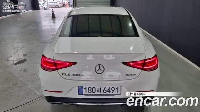 Mercedes-Benz CLS-Class (C257) CLS300d 4MATIC 2022 — фото 4