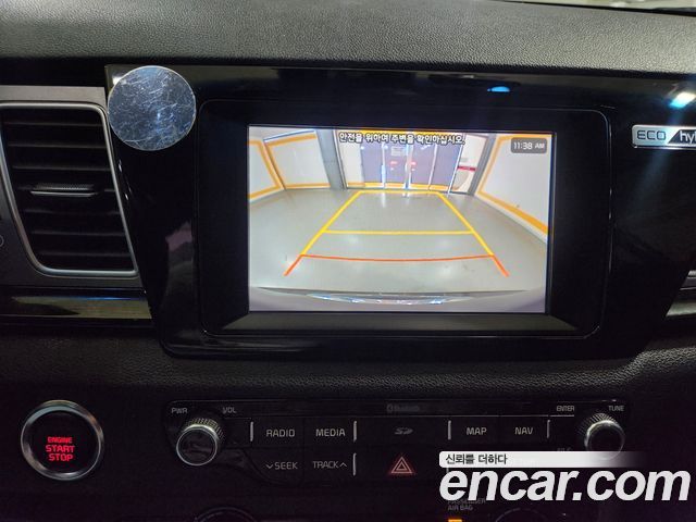 Kia Niro Prestige 2018 — фото 9