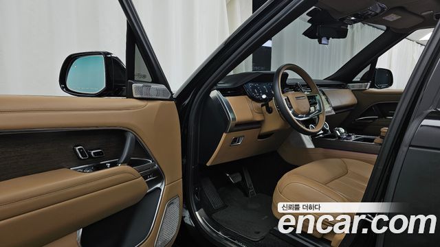 Land Rover Range Rover (V) P530 Autobiography Long Wheel Base 2023 — фото 10