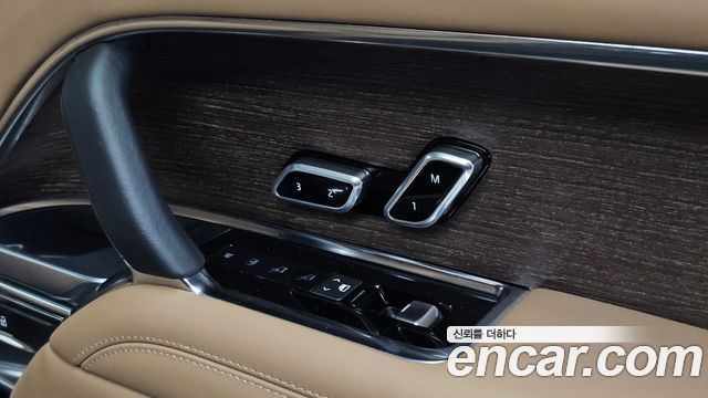 Land Rover Range Rover (V) P530 Autobiography Long Wheel Base 2023 — фото 18