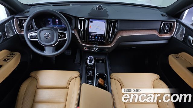 Volvo XC60 (II) B5 Ultimate Bright 2024 — фото 7