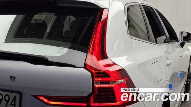 Volvo XC60 (II) B5 Ultimate Bright 2024 — фото 23