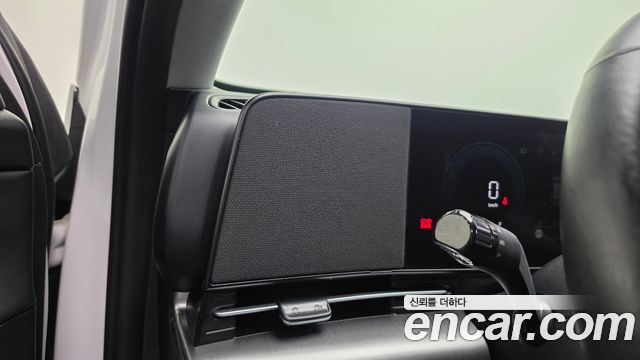 Hyundai Kona (SX2) Gasoline 1.6 Turbo 2WD Modern 2023 — фото 12