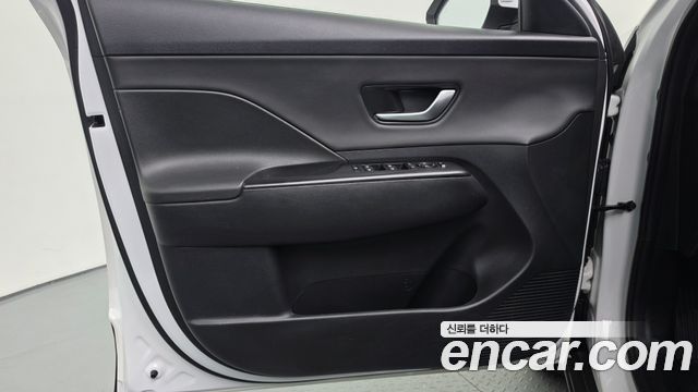 Hyundai Kona (SX2) Gasoline 1.6 Turbo 2WD Modern 2023 — фото 24