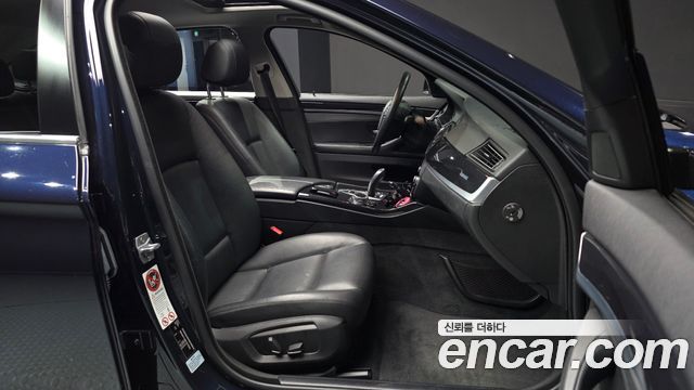 BMW 5 Series (F10) 520d xDrive 2015 — фото 12