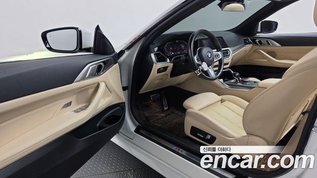 BMW 4 Series (G22) 420i M Sport Convertible 2021 — фото 10