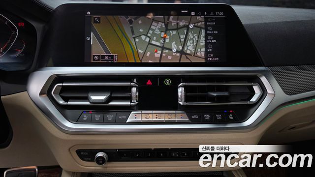 BMW 4 Series (G22) 420i M Sport Convertible 2021 — фото 13