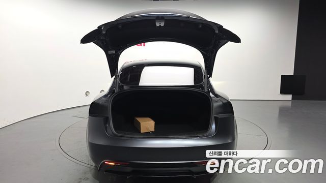 Tesla Model 3 Performance AWD 2024 — фото 27
